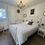 Apartment Politur F-42 *